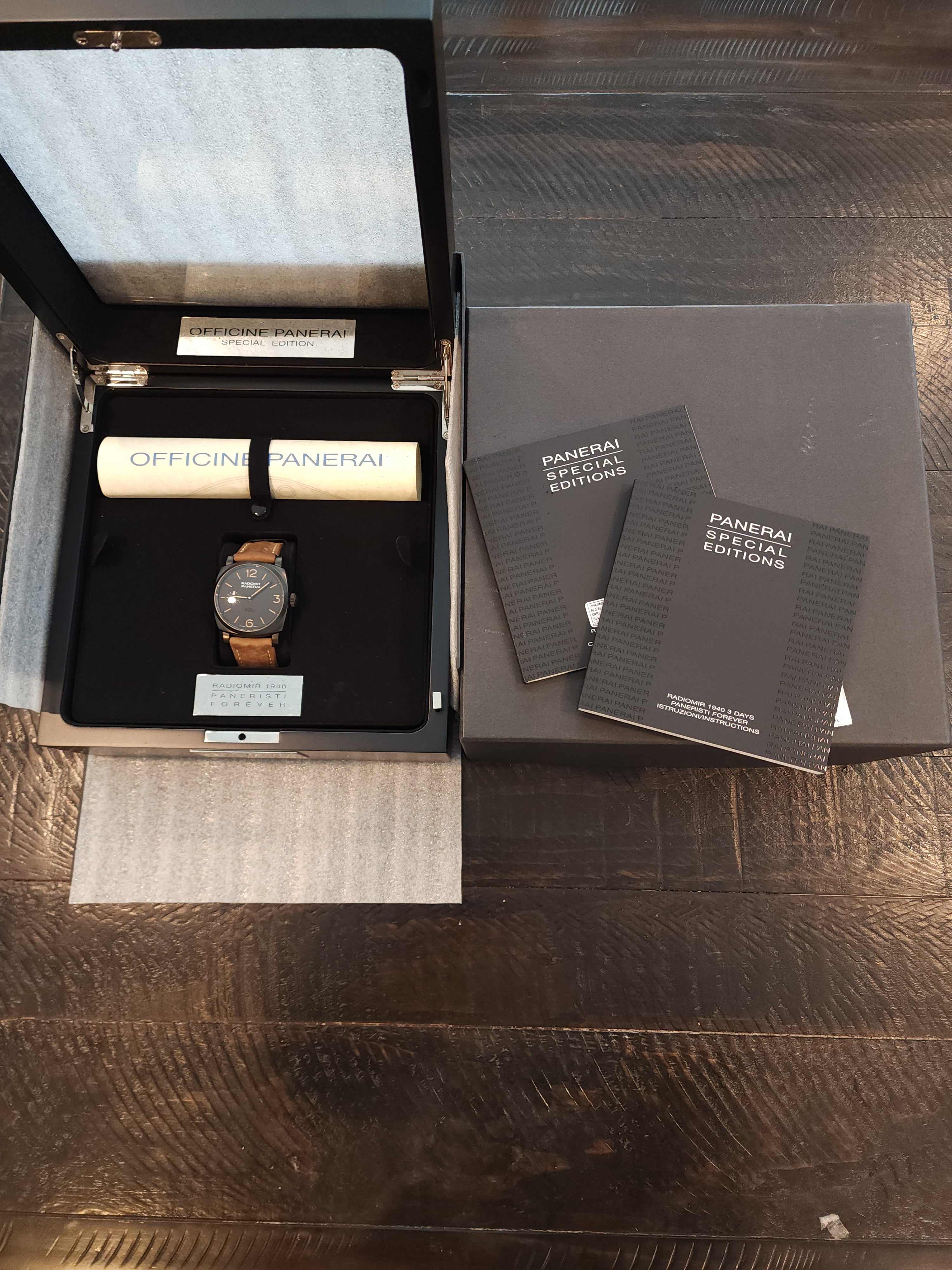 2014 Panerai Radiomir 1940 Paneristi Forever Special Edition