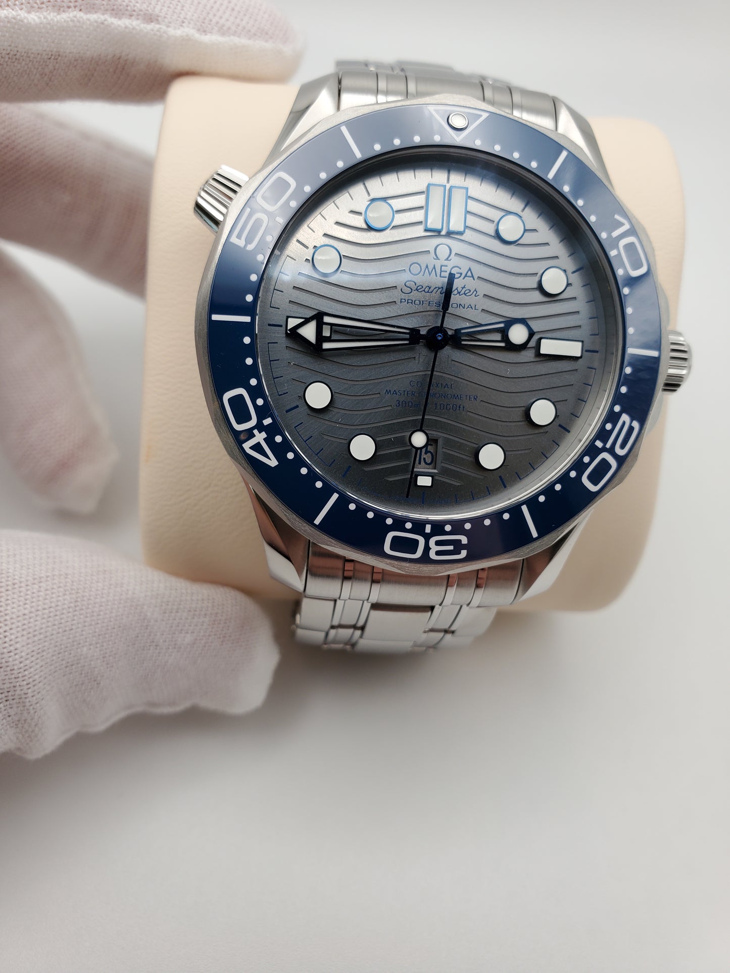 Omega Seamaster Diver 300M